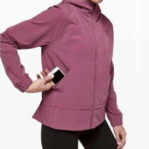 Lululemon Pack It Up Jacket Plumful Mauve Full Zip Women’s Size 8